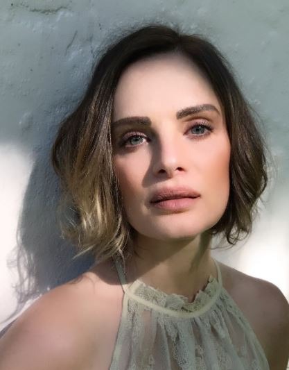 Gabrielle anwar Age, Networth, bio, Height, Weight, Figure, Affairs